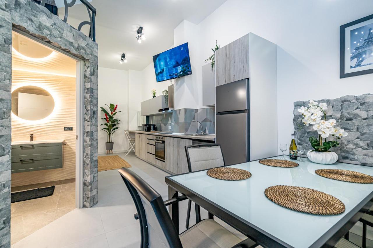 Exquisite Studio Apartment With An Original Design Βαλένθια Εξωτερικό φωτογραφία